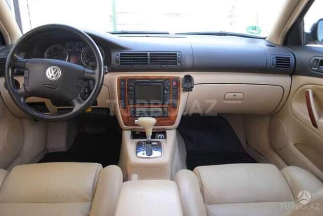 Volkswagen Passat 2004, 170,000 km - 2.0 l - Bakı