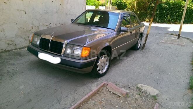 Mercedes E 250 1991, 350,000 km - 2.5 l - Bakı