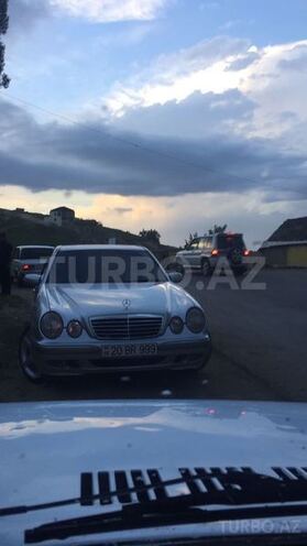 Mercedes E 200 2000, 137,523 km - 2.0 l - Gəncə