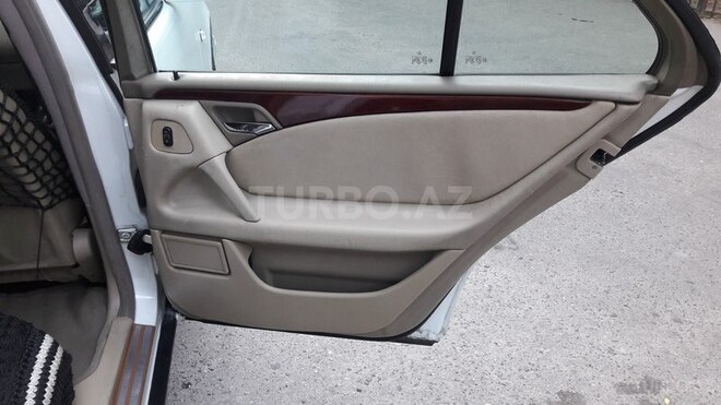 Mercedes E 200 1998, 327,000 km - 2.0 l - Sumqayıt