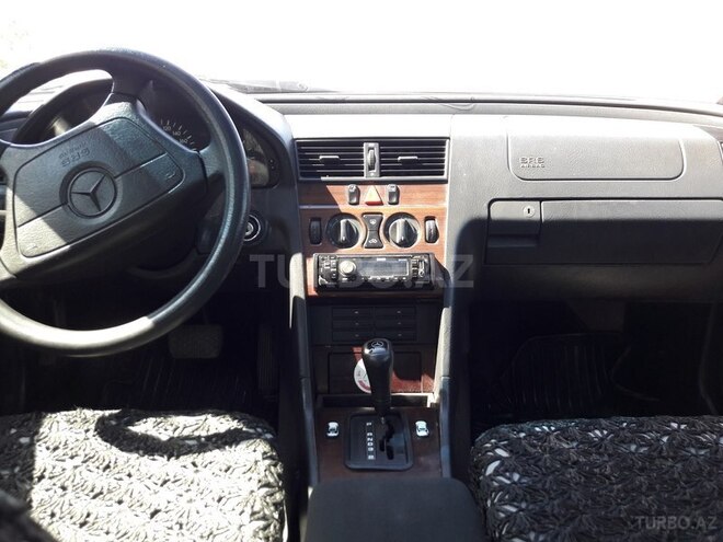 Mercedes C 220 1996, 156,000 km - 2.2 l - Sumqayıt