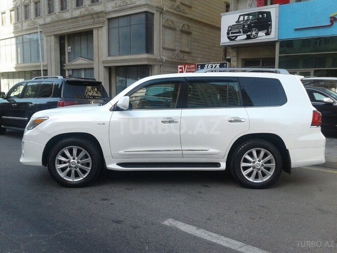 Lexus LX 570 2008, 106,000 km - 5.7 l - Bakı