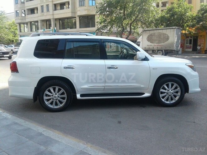 Lexus LX 570 2008, 106,000 km - 5.7 l - Bakı