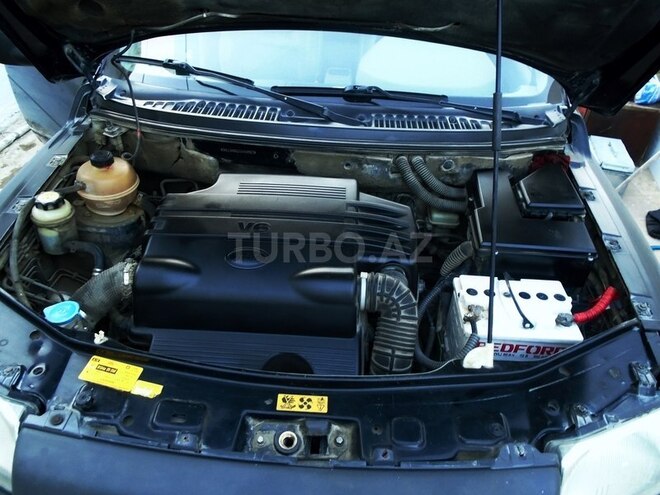 Land Rover Freelander 2001, 190,000 km - 2.5 л - Bakı
