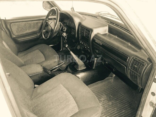 GAZ 31105 2004, 133,889 km - 2.3 l - Bakı