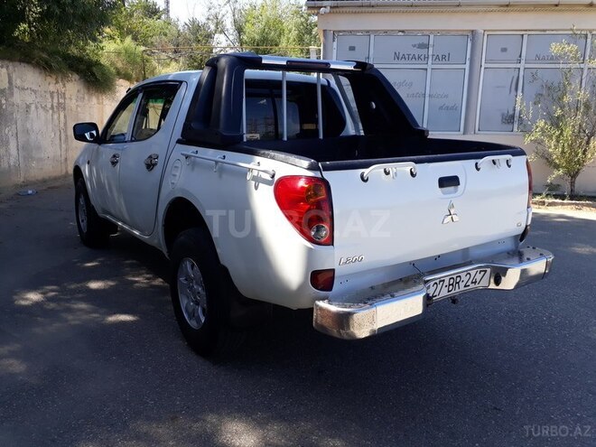 Mitsubishi L200 2007, 187,295 km - 2.5 l - Bakı