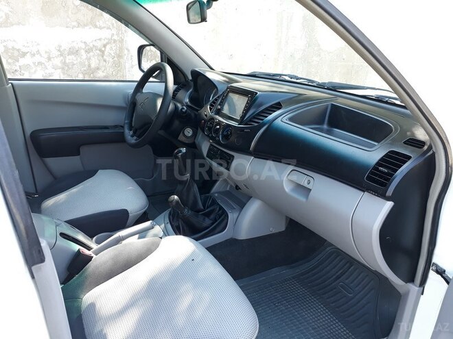Mitsubishi L200 2007, 187,295 km - 2.5 l - Bakı