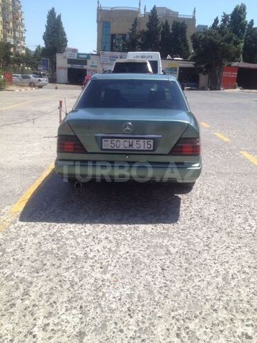 Mercedes E 200 1989, 375,963 km - 0.2 л - Bakı