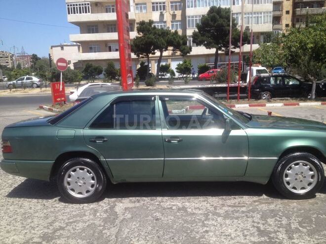 Mercedes E 200 1989, 375,963 km - 0.2 л - Bakı