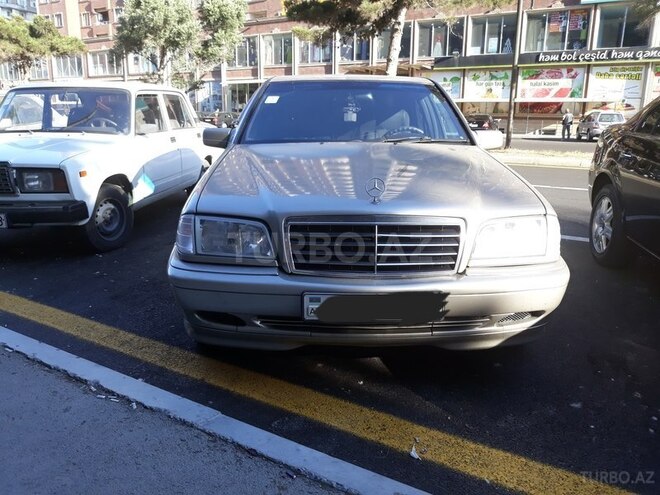 Mercedes C 180 1998, 206,000 km - 2.4 л - Bakı