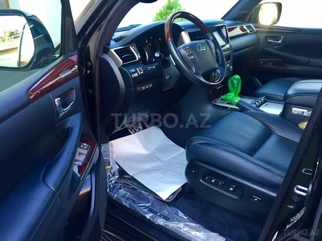 Lexus LX 570 2014, 25,000 km - 5.7 l - Bakı