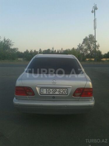 Mercedes E 200 1997, 397,756 km - 2.0 l - Ağcabədi