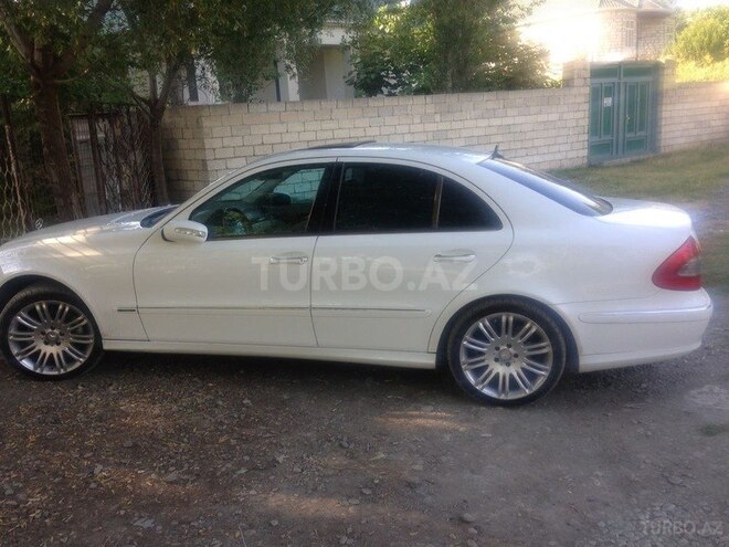 Mercedes E 240 2004, 150,000 km - 2.6 л - Bakı