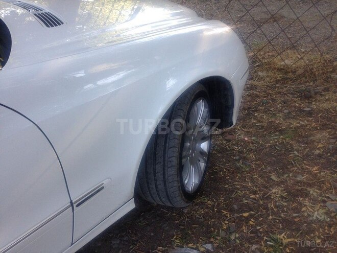Mercedes E 240 2004, 150,000 km - 2.6 л - Bakı