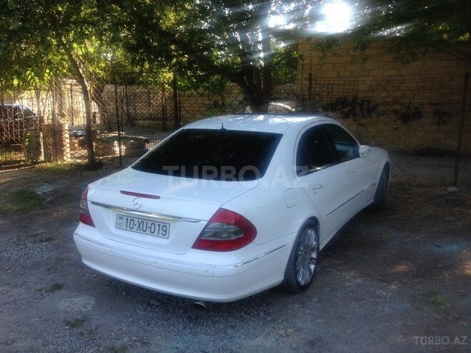Mercedes E 240 2004, 150,000 km - 2.6 л - Bakı