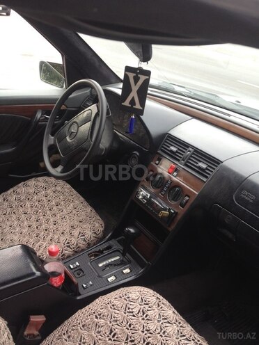 Mercedes C 220 1994, 445,000 km - 2.2 l - Şəki