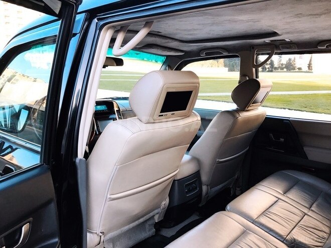 Mitsubishi Pajero 2006, 151,000 km - 3.0 l - Bakı