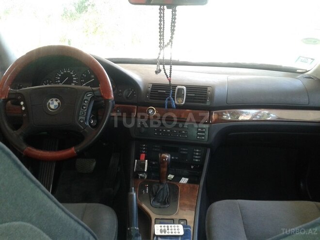 BMW 523 1996, 290,000 km - 2.5 л - Bakı