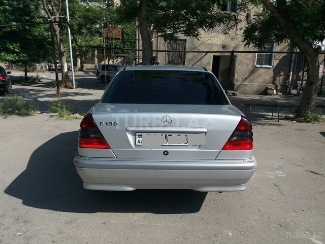 Mercedes C 180 1999, 176,000 km - 1.8 л - Bakı