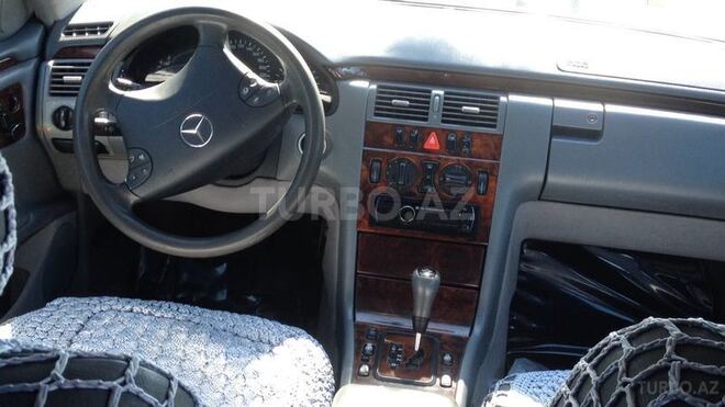 Mercedes E 240 1999, 211,000 km - 2.4 l - Bakı