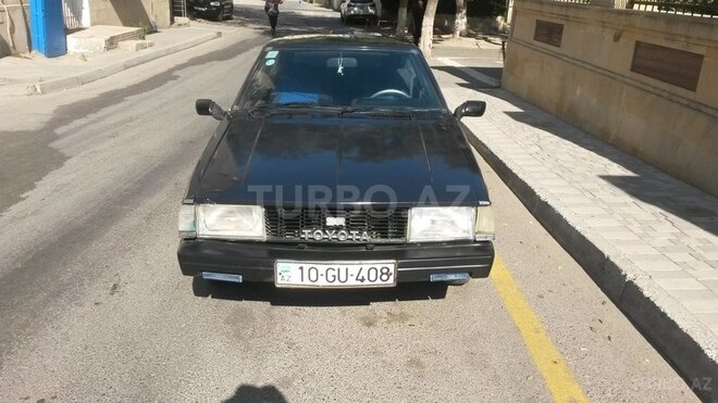 Toyota Corolla 1982, 240,000 km - 1.3 l - Bakı