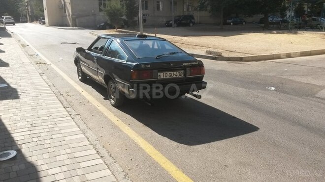 Toyota Corolla 1982, 240,000 km - 1.3 l - Bakı