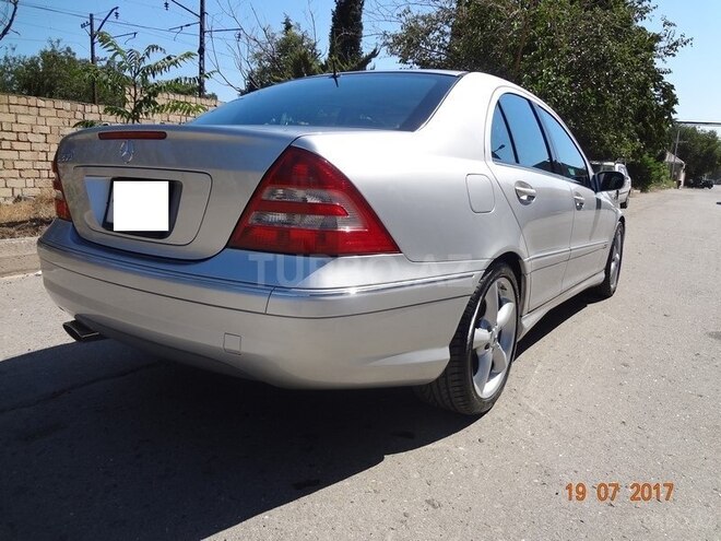 Mercedes C 230 2006, 260,000 km - 2.5 l - Bakı