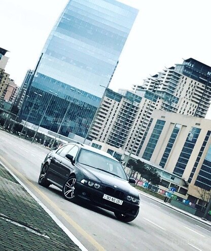BMW 525 2001, 197,000 km - 2.5 l - Bakı