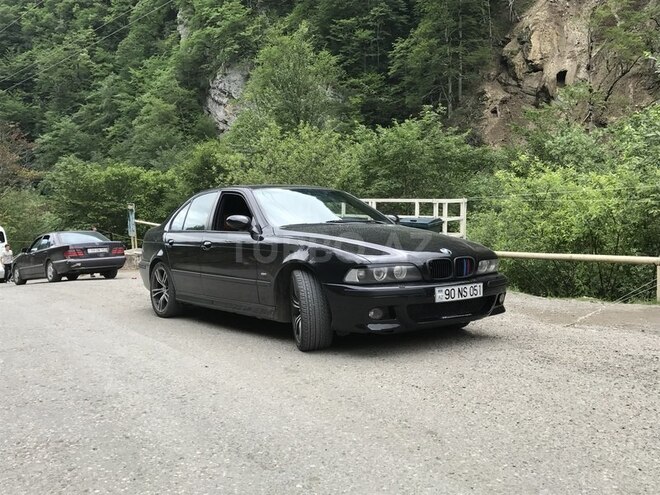 BMW 525 2001, 197,000 km - 2.5 l - Bakı