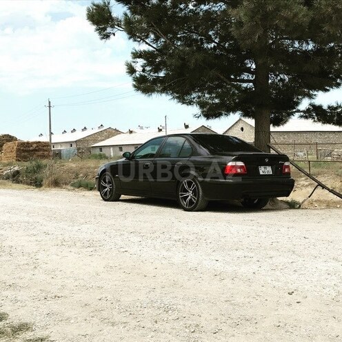 BMW 525 2001, 197,000 km - 2.5 l - Bakı