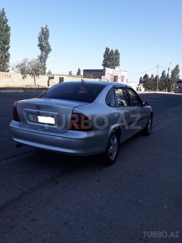 Opel Vectra 1997, 177,000 km - 1.9 l - Bakı