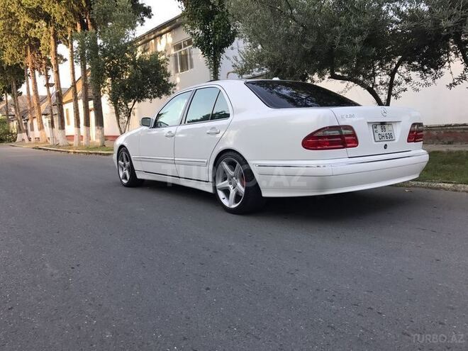 Mercedes E 320 2000, 261,002 km - 3.2 l - Bakı