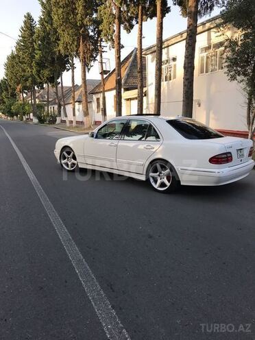 Mercedes E 320 2000, 261,002 km - 3.2 l - Bakı