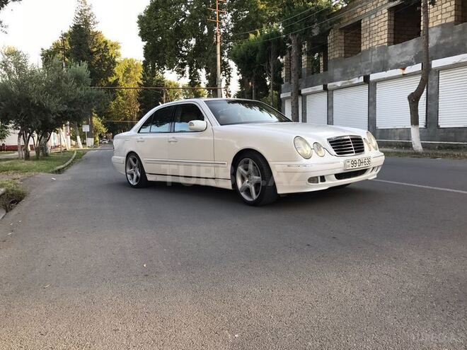 Mercedes E 320 2000, 261,002 km - 3.2 l - Bakı