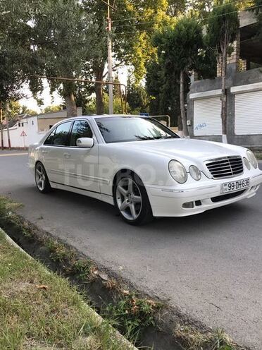 Mercedes E 320 2000, 261,002 km - 3.2 l - Bakı