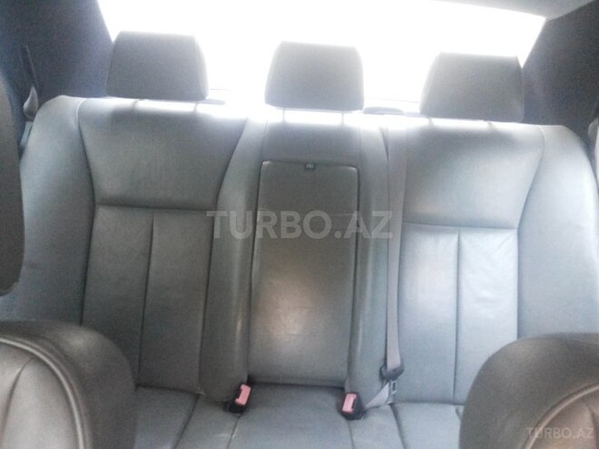 Mercedes E 320 1997, 268,000 km - 3.2 l - Bakı