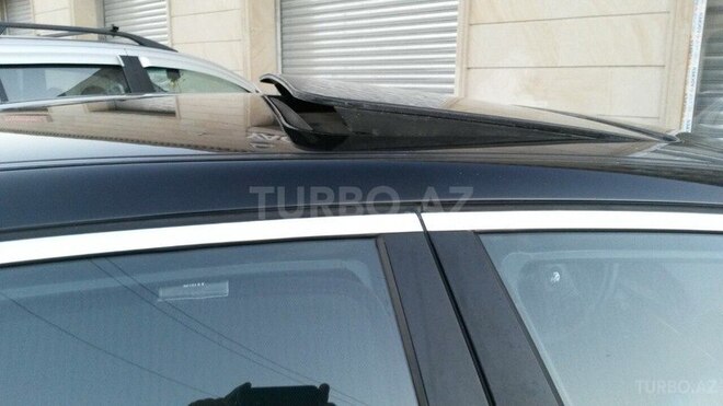 BMW 528 1998, 280,000 km - 2.8 l - Sumqayıt