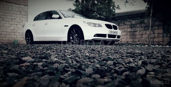 BMW 523 2005, 273,000 km - 2.2 l - Bakı