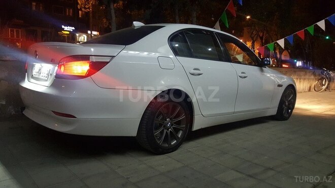 BMW 523 2005, 273,000 km - 2.2 l - Bakı