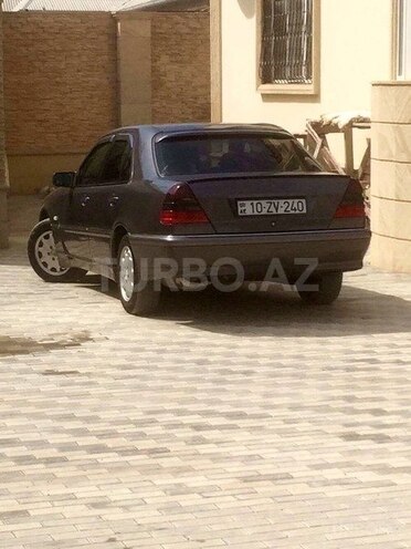 Mercedes C 240 1999, 304,000 km - 2.4 l - Sumqayıt