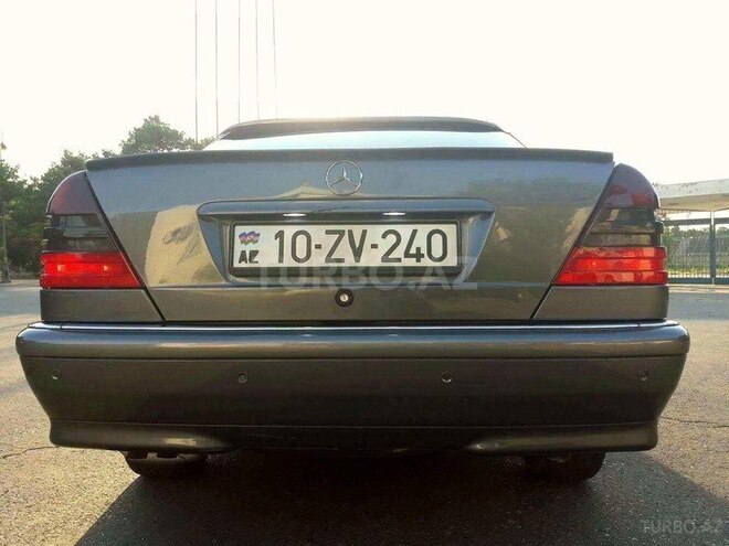 Mercedes C 240 1999, 304,000 km - 2.4 l - Sumqayıt