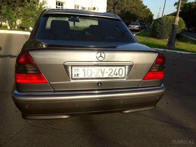 Mercedes C 240 1999, 304,000 km - 2.4 l - Sumqayıt