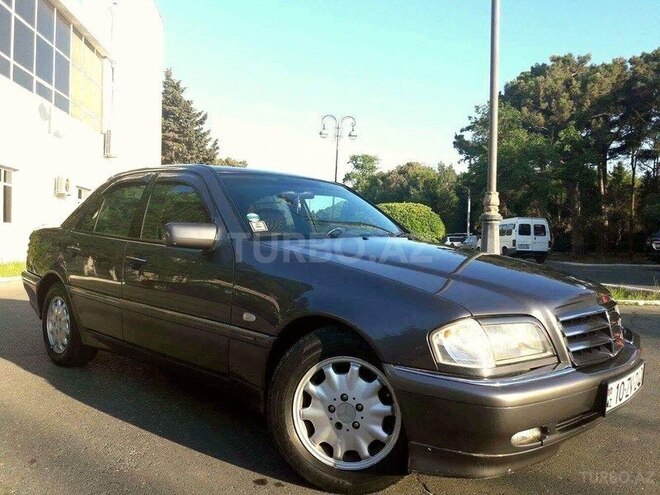 Mercedes C 240 1999, 304,000 km - 2.4 l - Sumqayıt