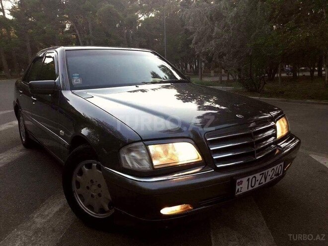 Mercedes C 240 1999, 304,000 km - 2.4 l - Sumqayıt