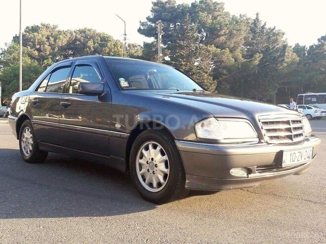 Mercedes C 240 1999, 304,000 km - 2.4 l - Sumqayıt