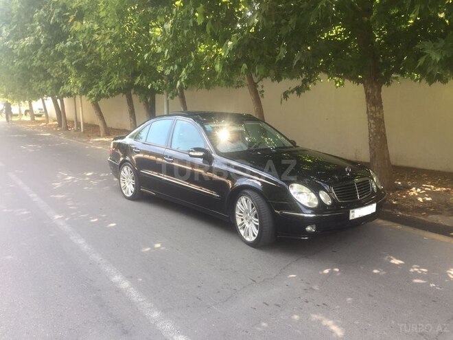 Mercedes E 320 2002, 205,000 km - 2.7 l - Bakı