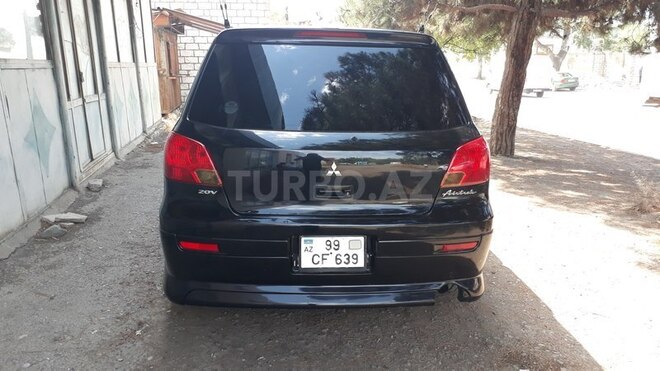 Mitsubishi Airtrek 2001, 371,000 km - 2.0 l - Qazax