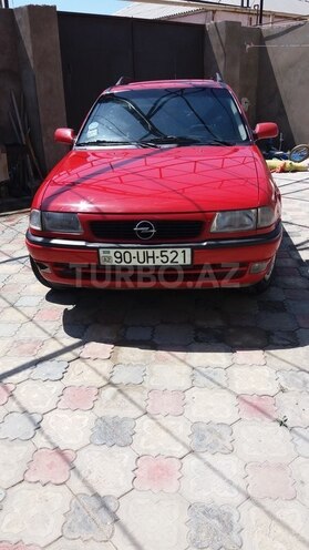 Opel Astra 1997, 200,000 km - 1.6 l - Bakı