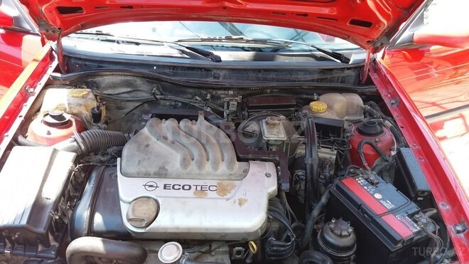Opel Astra 1997, 200,000 km - 1.6 l - Bakı