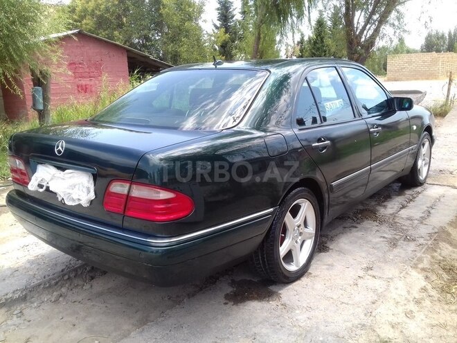Mercedes E 280 1999, 20,900 km - 0.3 l - Beyləqan